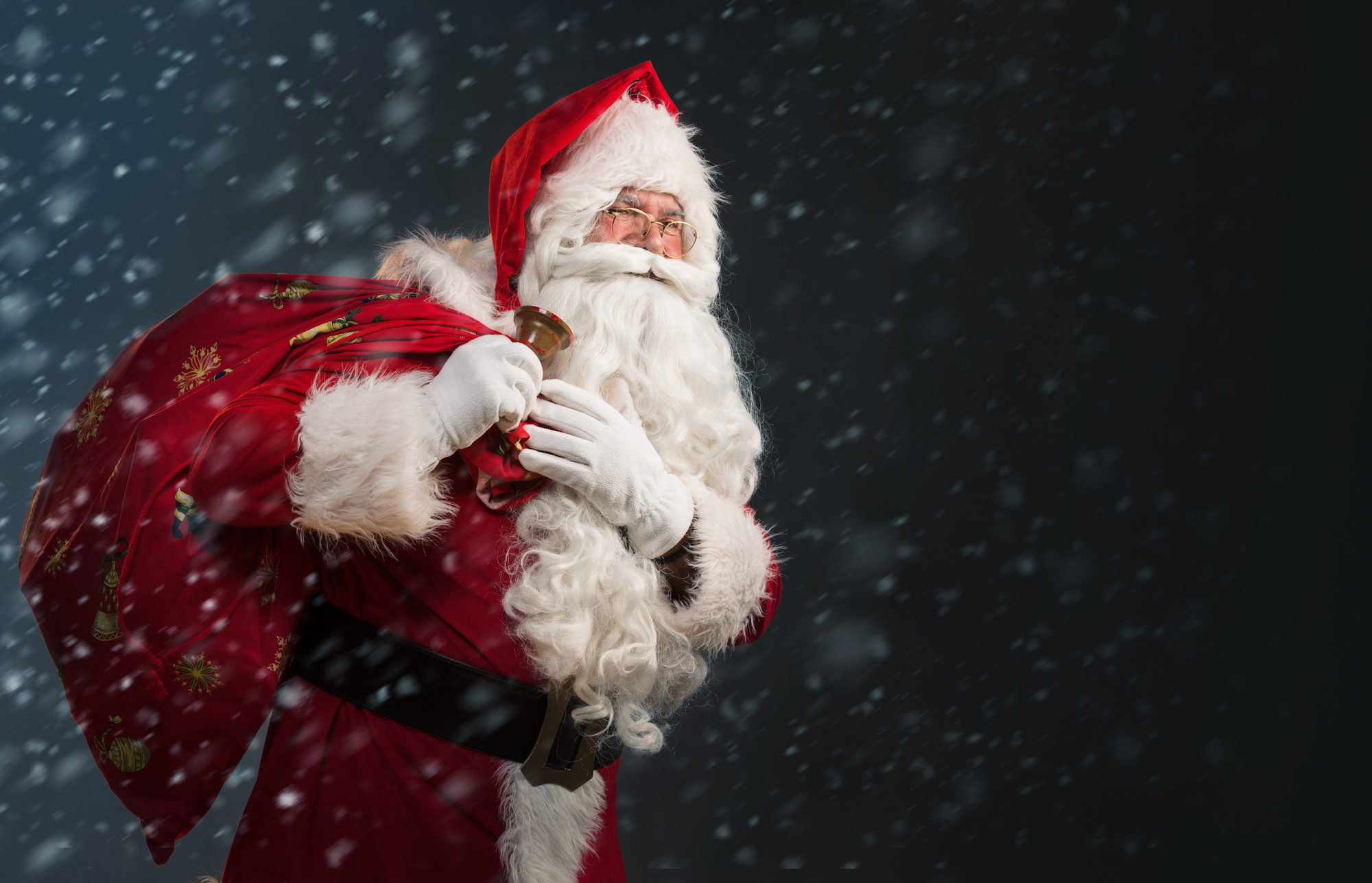Keeping the Santa Magic Alive With Older and Younger Kids 97.3 WMEE